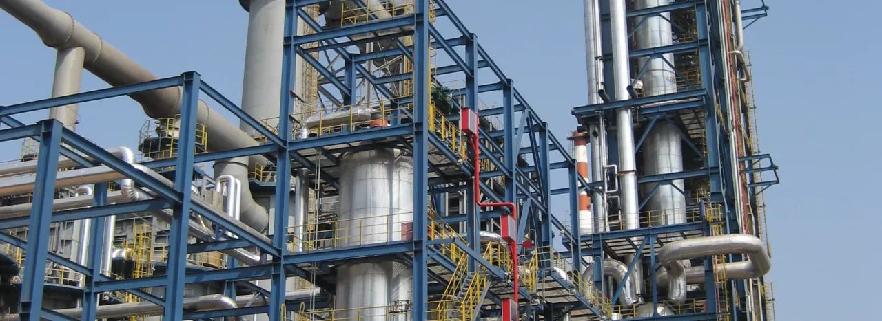 honeywell-uop-catalysts-refining-catalysts-reforming-hero-desktop.webp.jpg